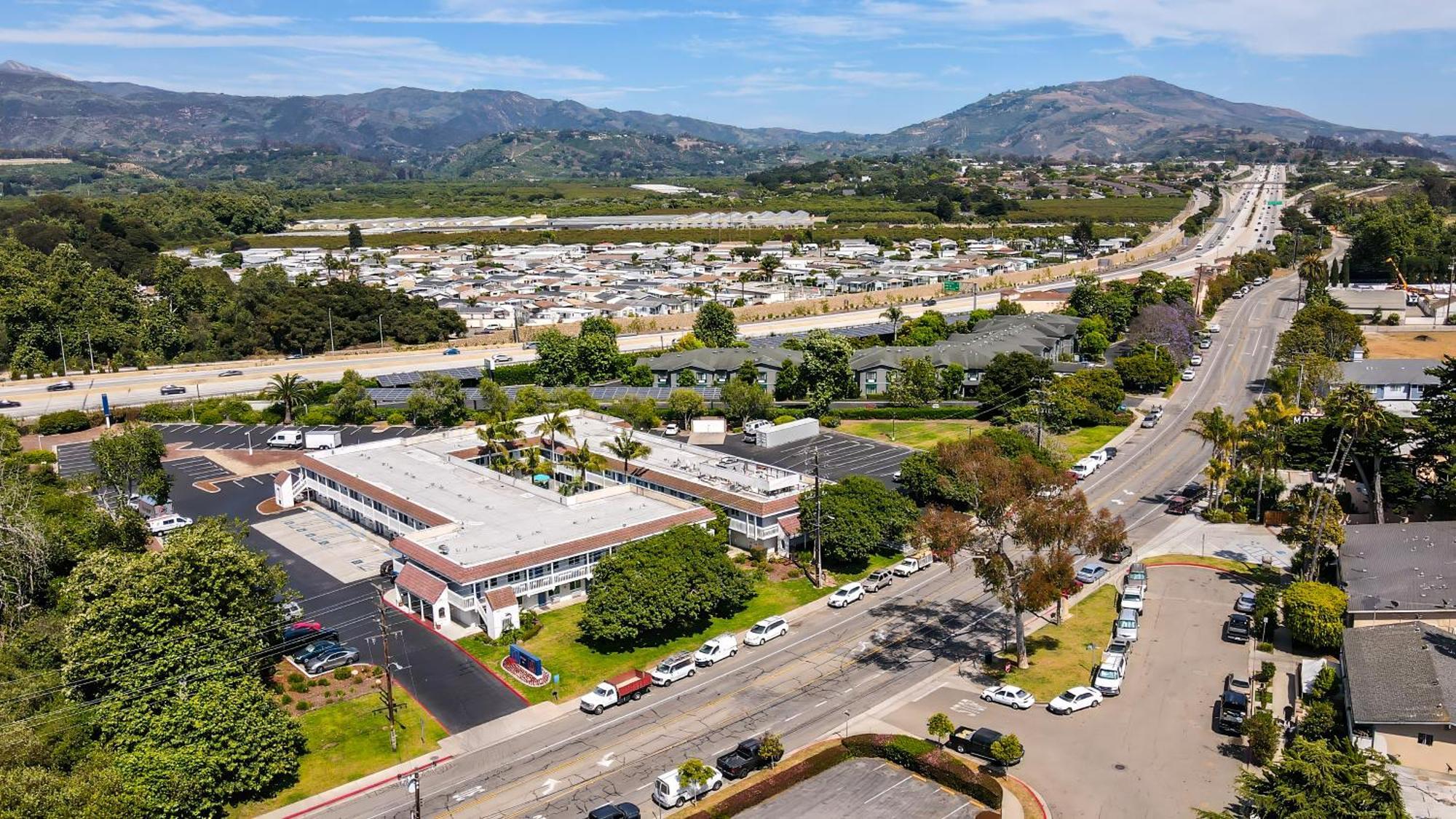 Studio 6 Suites Carpinteria, Ca Santa Barbara South Eksteriør bilde